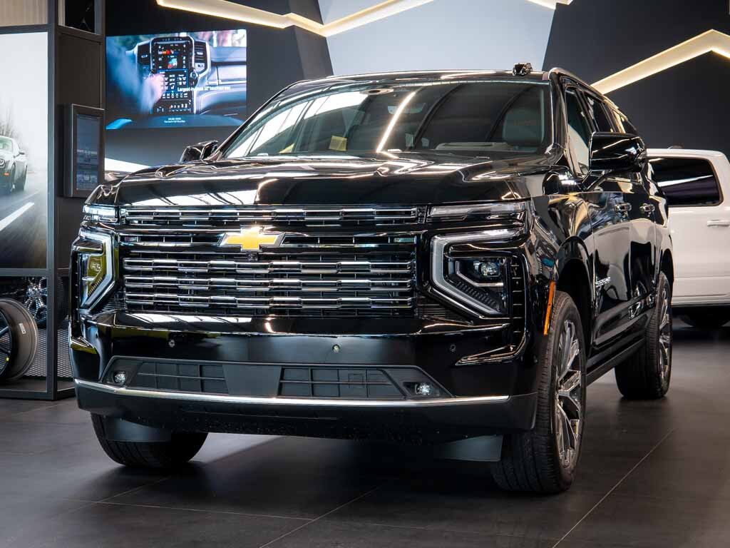 Chevrolet Suburban SUV 6,2 l 313 kw