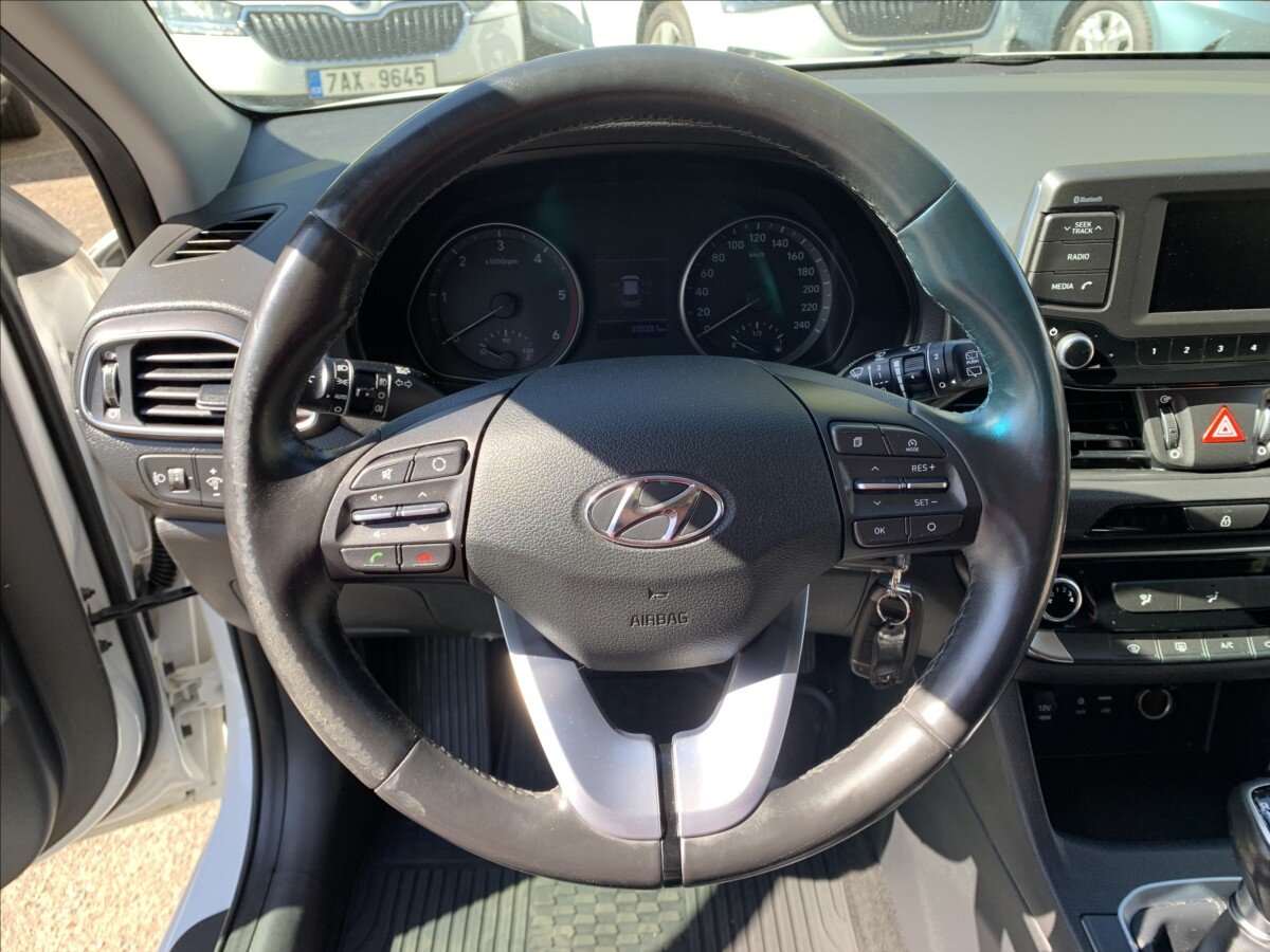 Hyundai i30 Kombi 1,6 l 81 kw