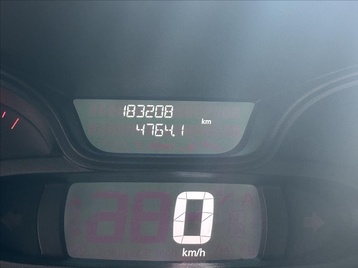 Renault Trafic Skříň 1,6 l 70 kw