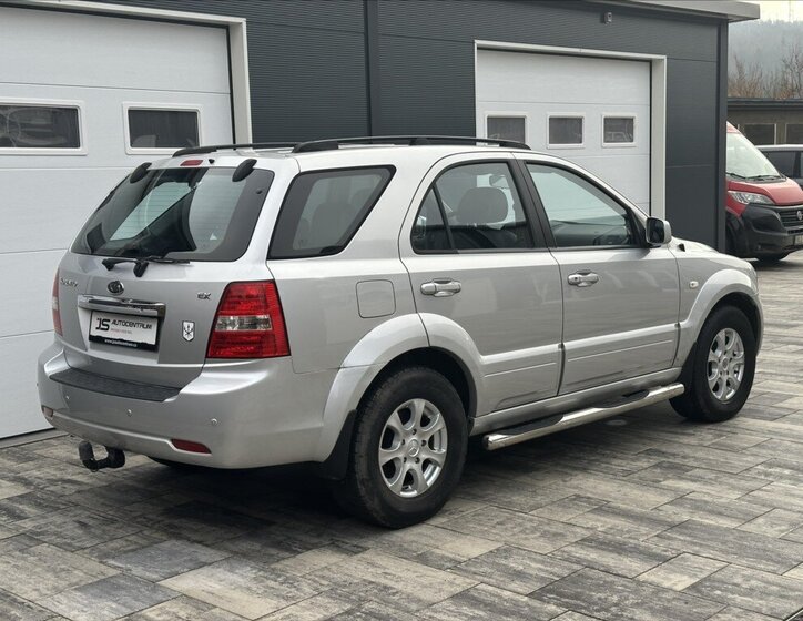 KIA Sorento 5