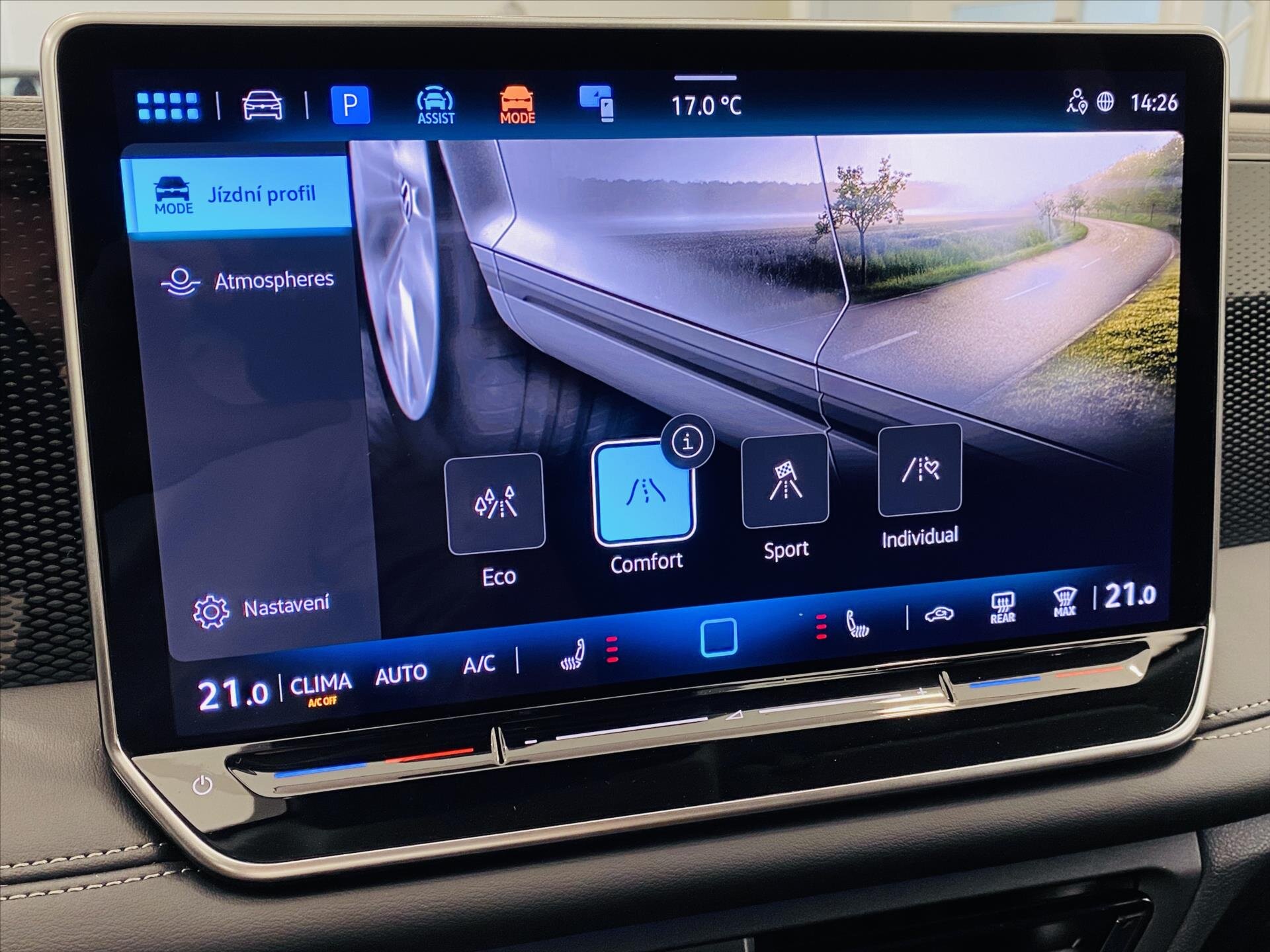 Volkswagen Tiguan SUV / Terénní 1,5 l 110 kw