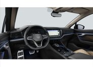 Volkswagen Touareg 8