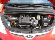 Hyundai i10 16