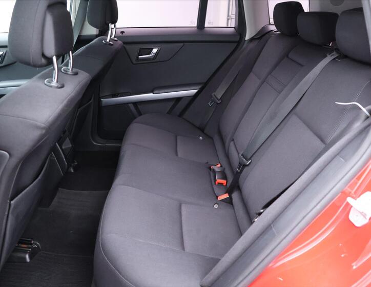 Mercedes-Benz GLK 13