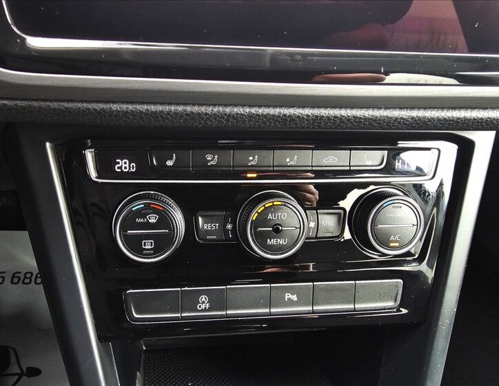 Volkswagen Touran 22