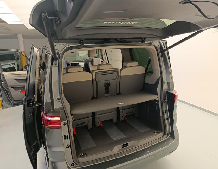 Volkswagen Multivan Ostatní 2,0 l 110 kw