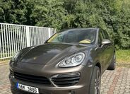 Porsche Cayenne 1
