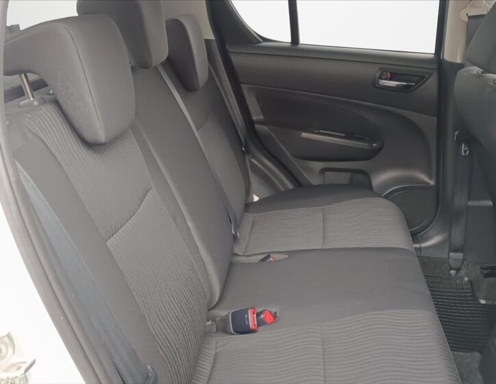 Suzuki Swift Hatchback 1,2 l 69 kw