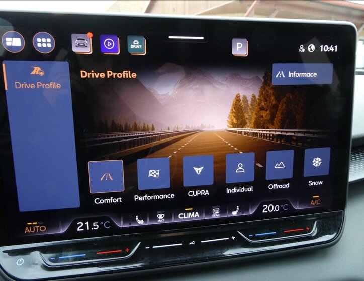 Cupra Terramar SUV / Terénní 2,0 l 195 kw