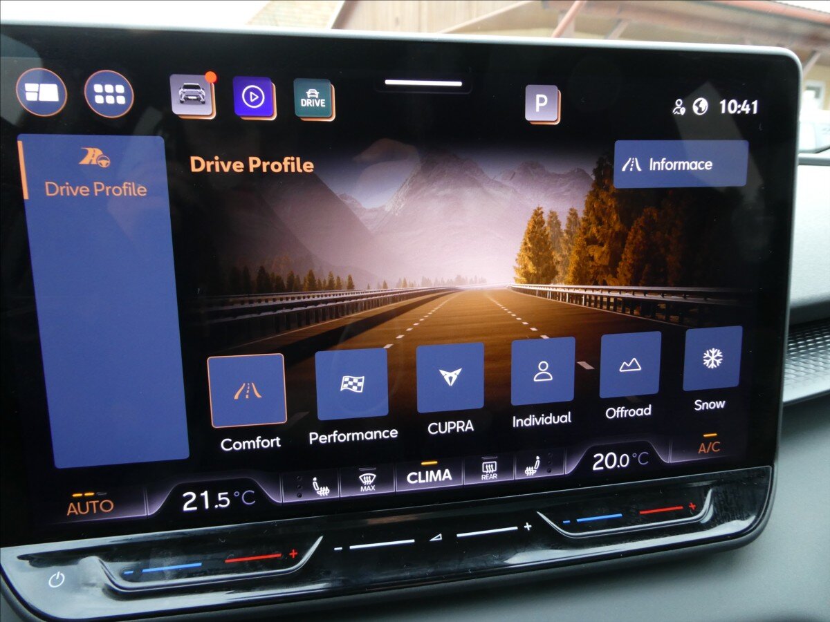 Cupra Terramar SUV / Terénní 2,0 l 195 kw