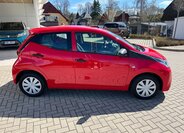 Toyota Aygo Hatchback 998,0 53 kw