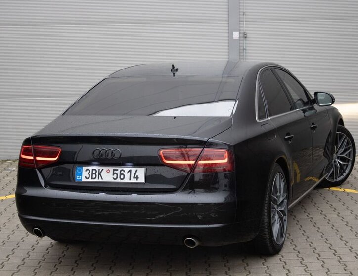 Audi A8 Sedan 3,0 l 184 kw