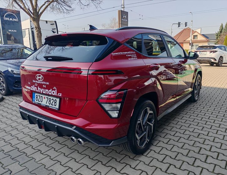 Hyundai Kona SUV / Terénní 1,6 l 110 kw