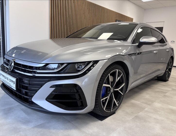 Volkswagen Arteon Kombi 2,0 l 235 kw