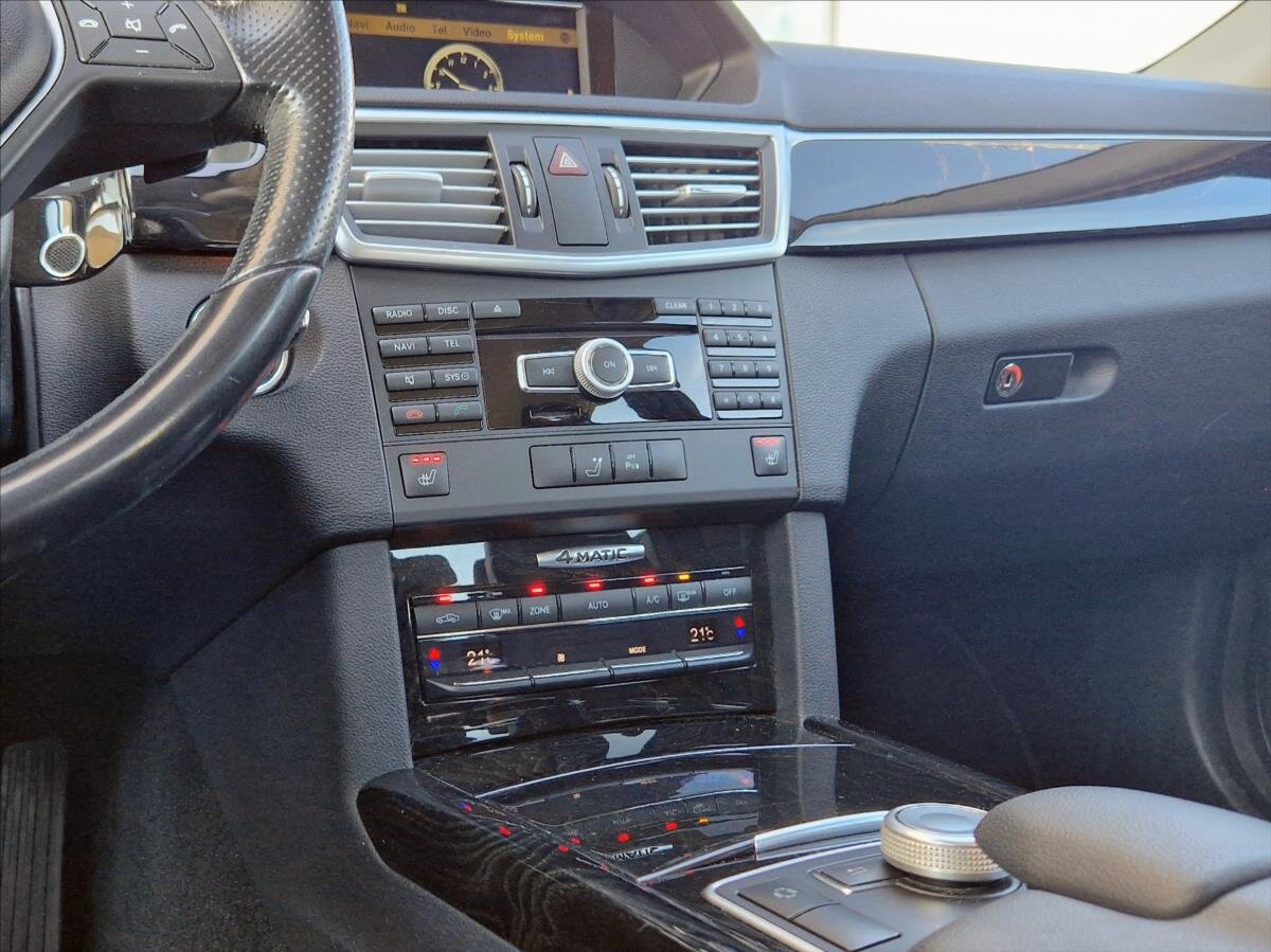 Mercedes-Benz Třídy E Sedan / Limuzína 3,0 l 195 kw