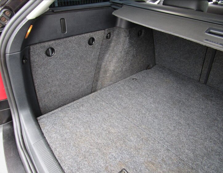 Škoda Octavia Kombi 2,0 l 103 kw