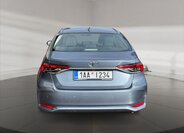 Toyota Corolla Sedan / Limuzína 1,5 l 92 kw