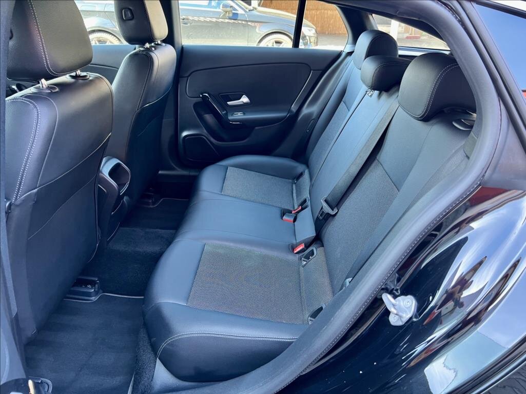 Mercedes-Benz CLA Kombi 1,5 l 85 kw