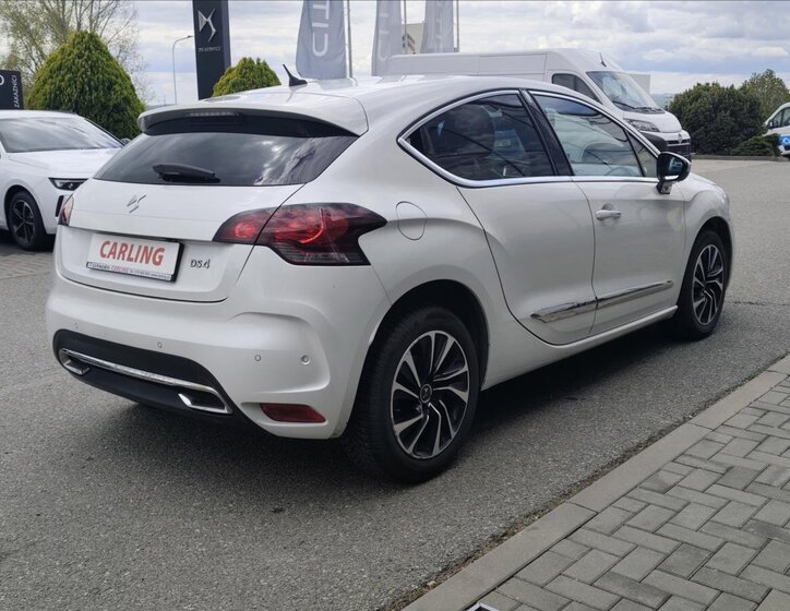 DS Automobiles DS4 Hatchback 2,0 l 133 kw