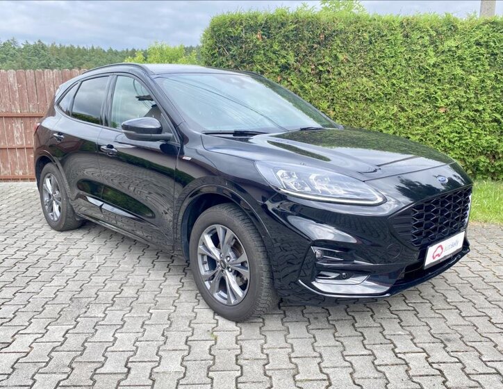 Ford Kuga SUV / Terénní 2,0 l 110 kw