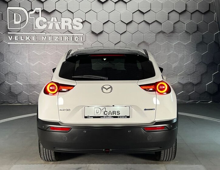 Mazda MX-30 SUV / Terénní 0,0 107 kw