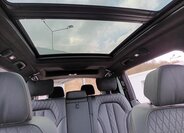 BMW X7 SUV / Terénní 4,4 l 390 kw