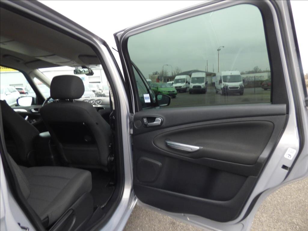Ford Galaxy MPV 2,0 l 120 kw