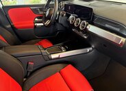 Mercedes-Benz GLB 11