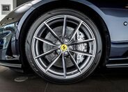 Ferrari 812 9