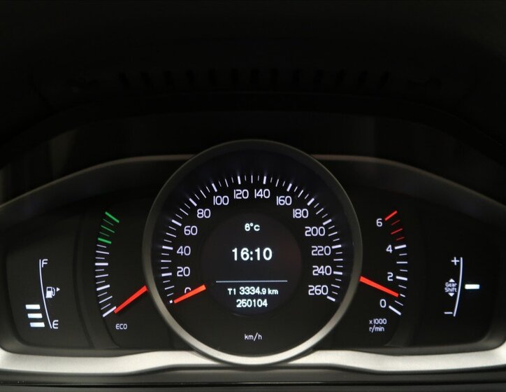 Volvo S60 Sedan / Limuzína 2,0 l 140 kw