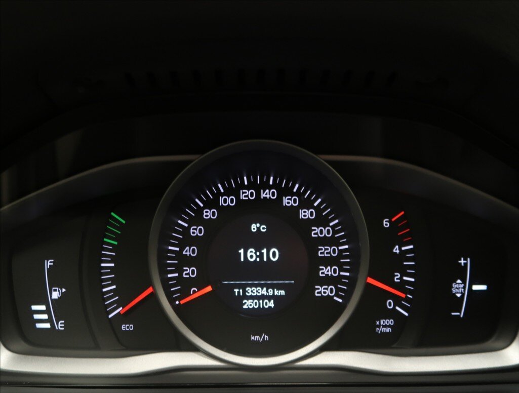 Volvo S60 Sedan / Limuzína 2,0 l 140 kw