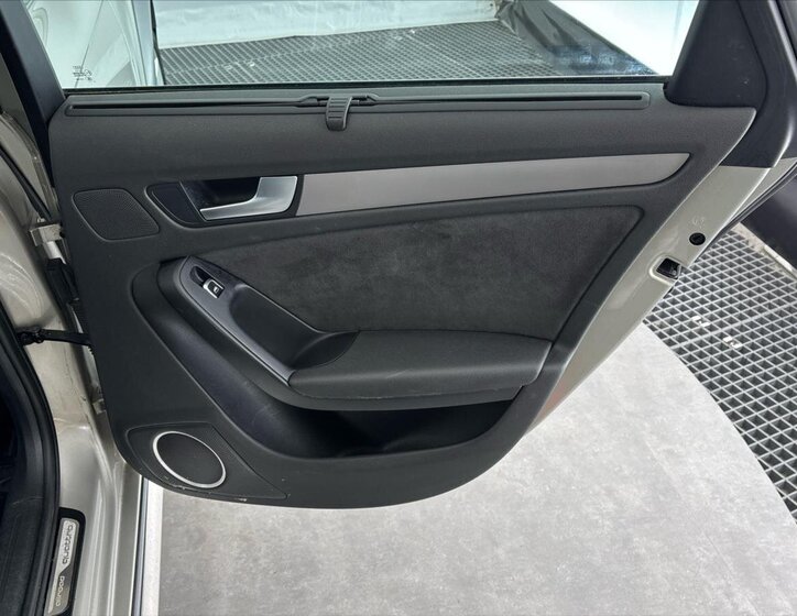 Audi A4 Allroad Kombi 2,0 l 140 kw