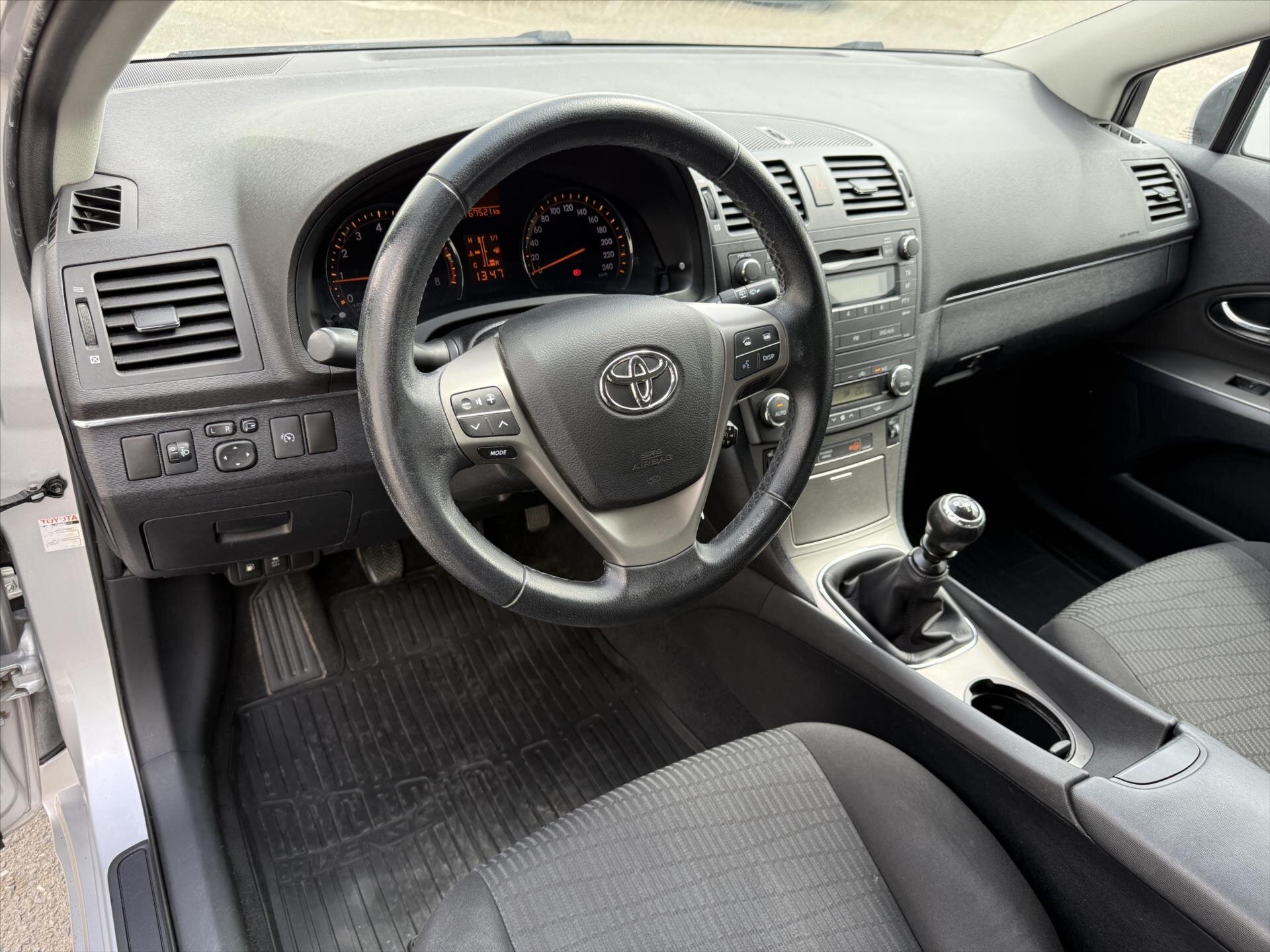 Toyota Avensis Kombi 1,8 l 108 kw