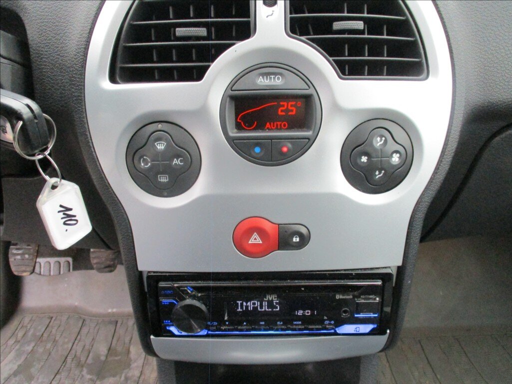 Renault Modus MPV 1,1 l 55 kw