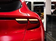 Ferrari Ostatní Hatchback 6,5 l 529 kw