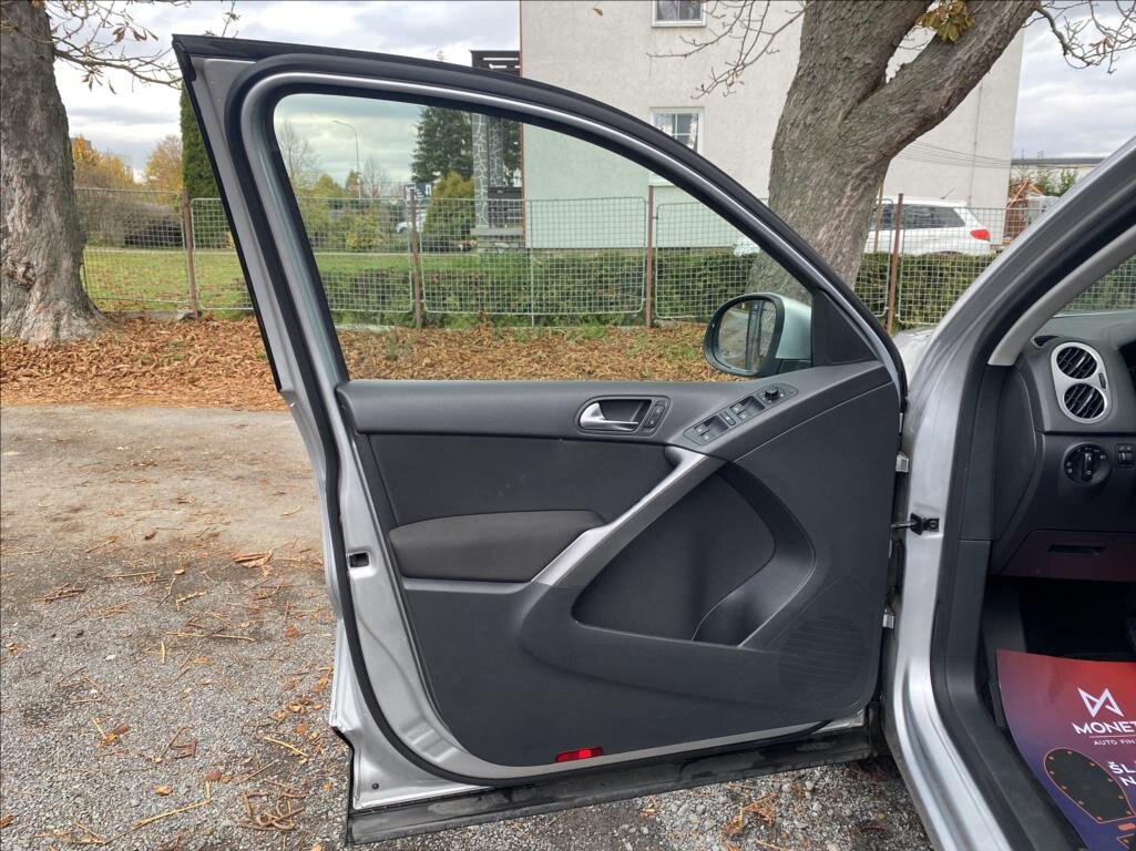 Volkswagen Tiguan SUV / Terénní 2,0 l 103 kw