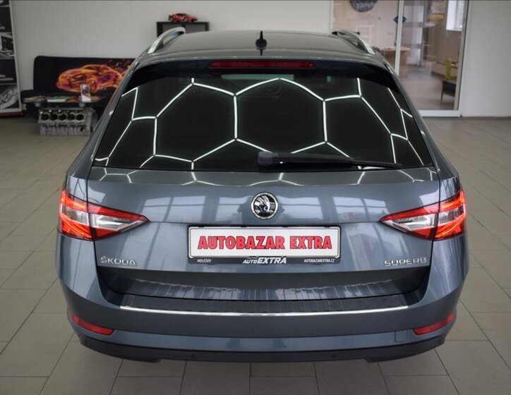 Škoda Superb 7