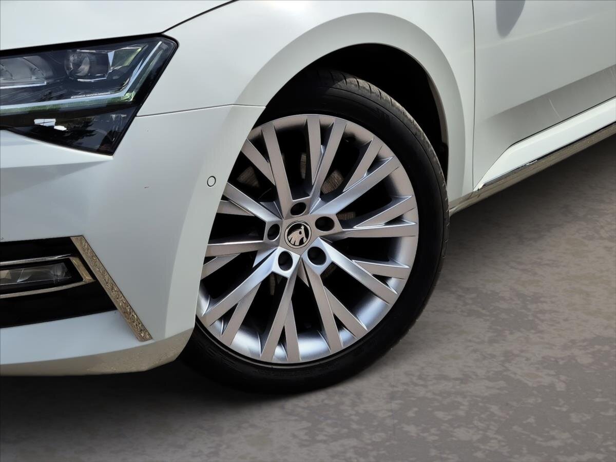 Škoda Superb Kombi 2,0 l 140 kw