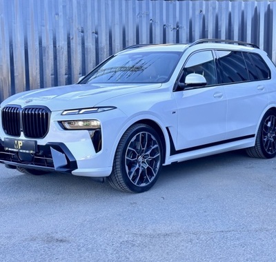BMW X7 1