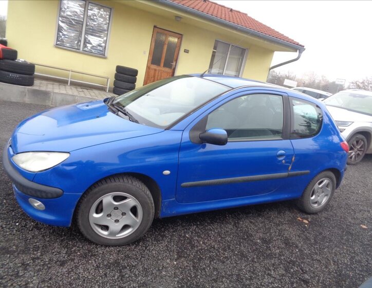 Peugeot 206 4