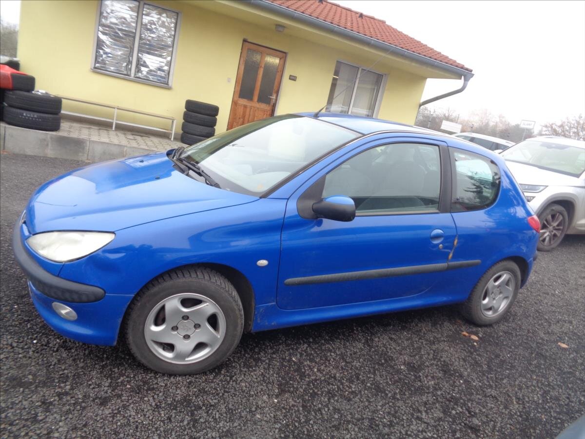 Peugeot 206