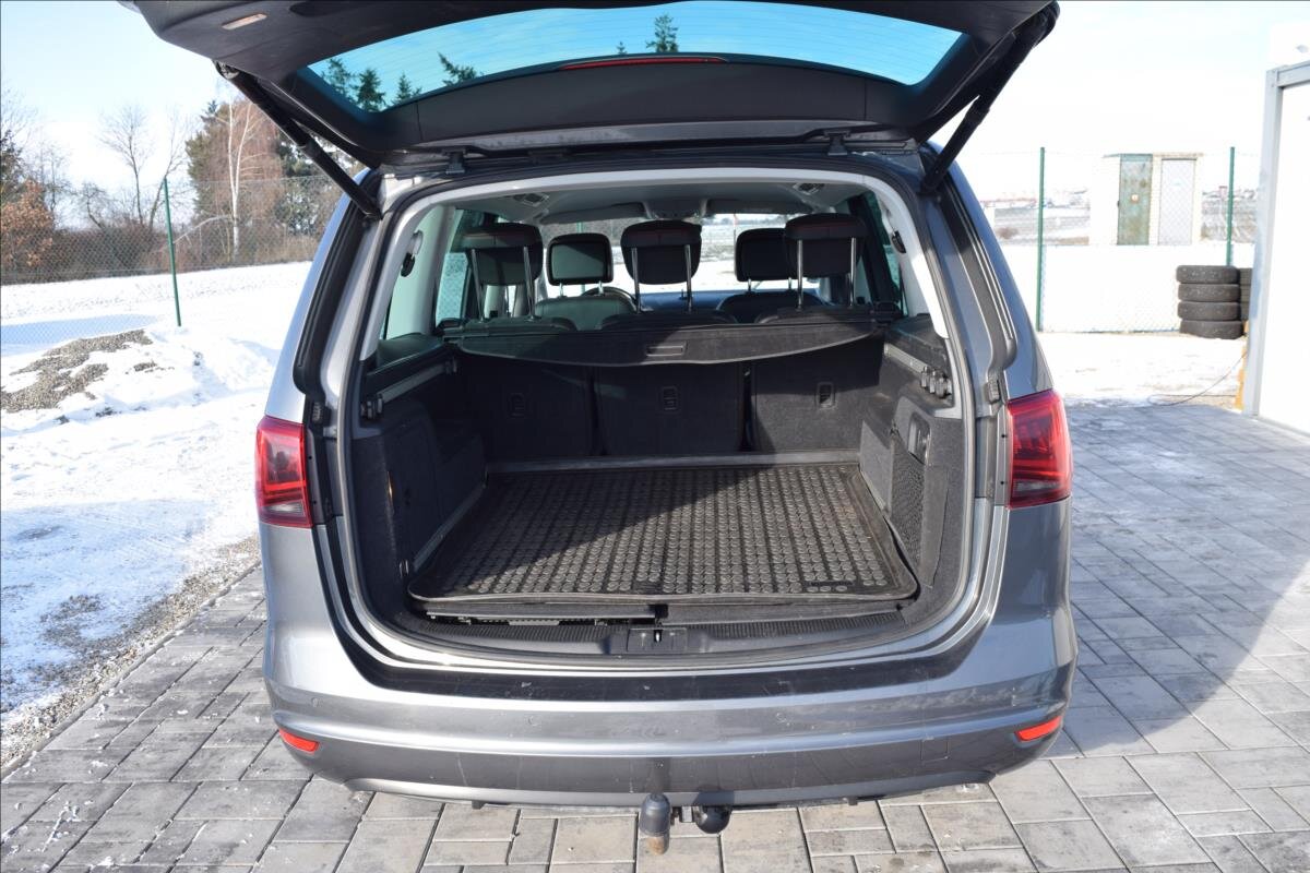 Seat Alhambra Kombi 2,0 l 135 kw