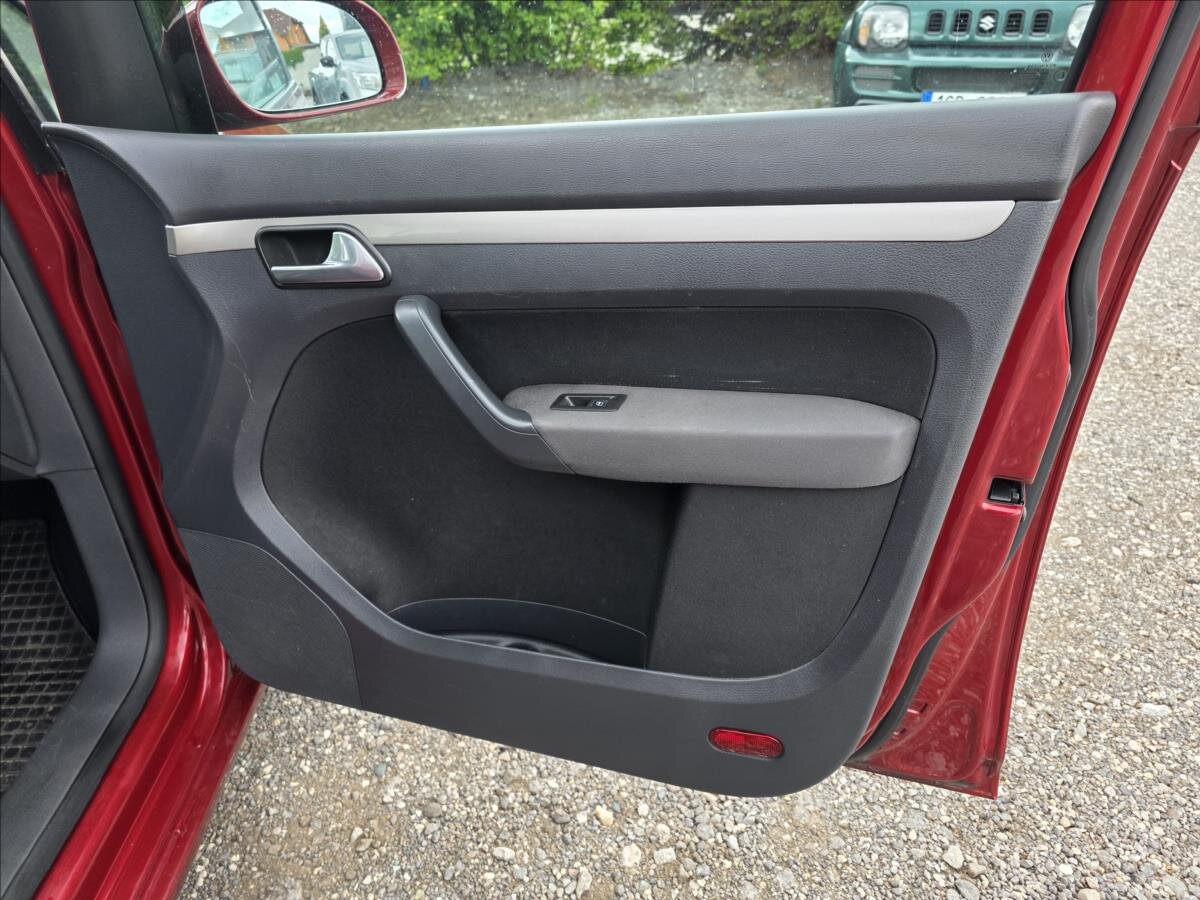 Volkswagen Touran Kombi 2,0 l 80 kw