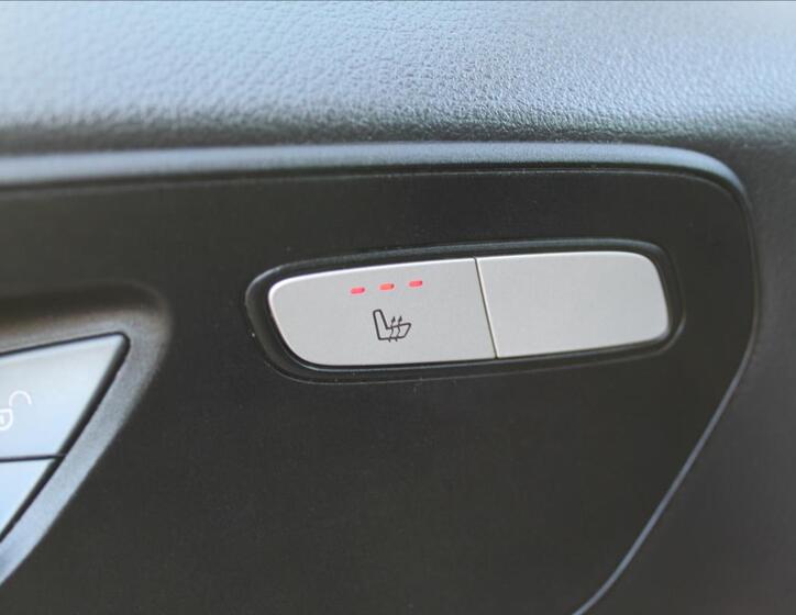 Mercedes-Benz Vito 19