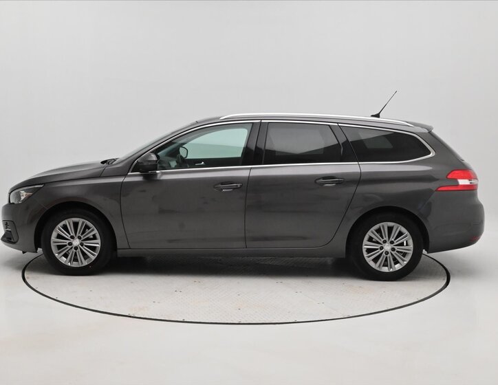 Peugeot 308 Kombi 1,5 l 96 kw