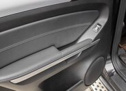 Mercedes-Benz Třídy M 33