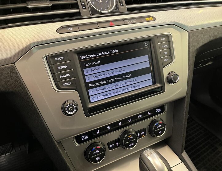 Volkswagen Passat Kombi 2,0 l 140 kw