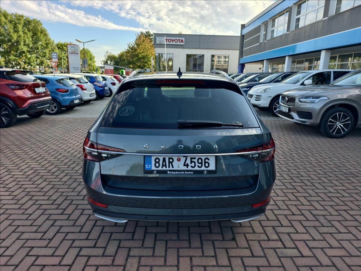 Škoda Superb Kombi 2,0 l 140 kw