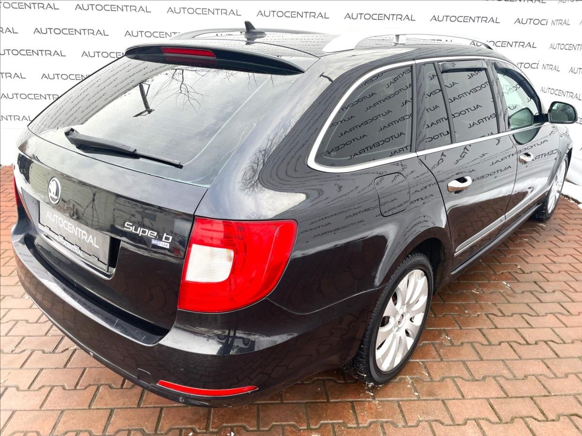 Škoda Superb Kombi 2,0 l 103 kw