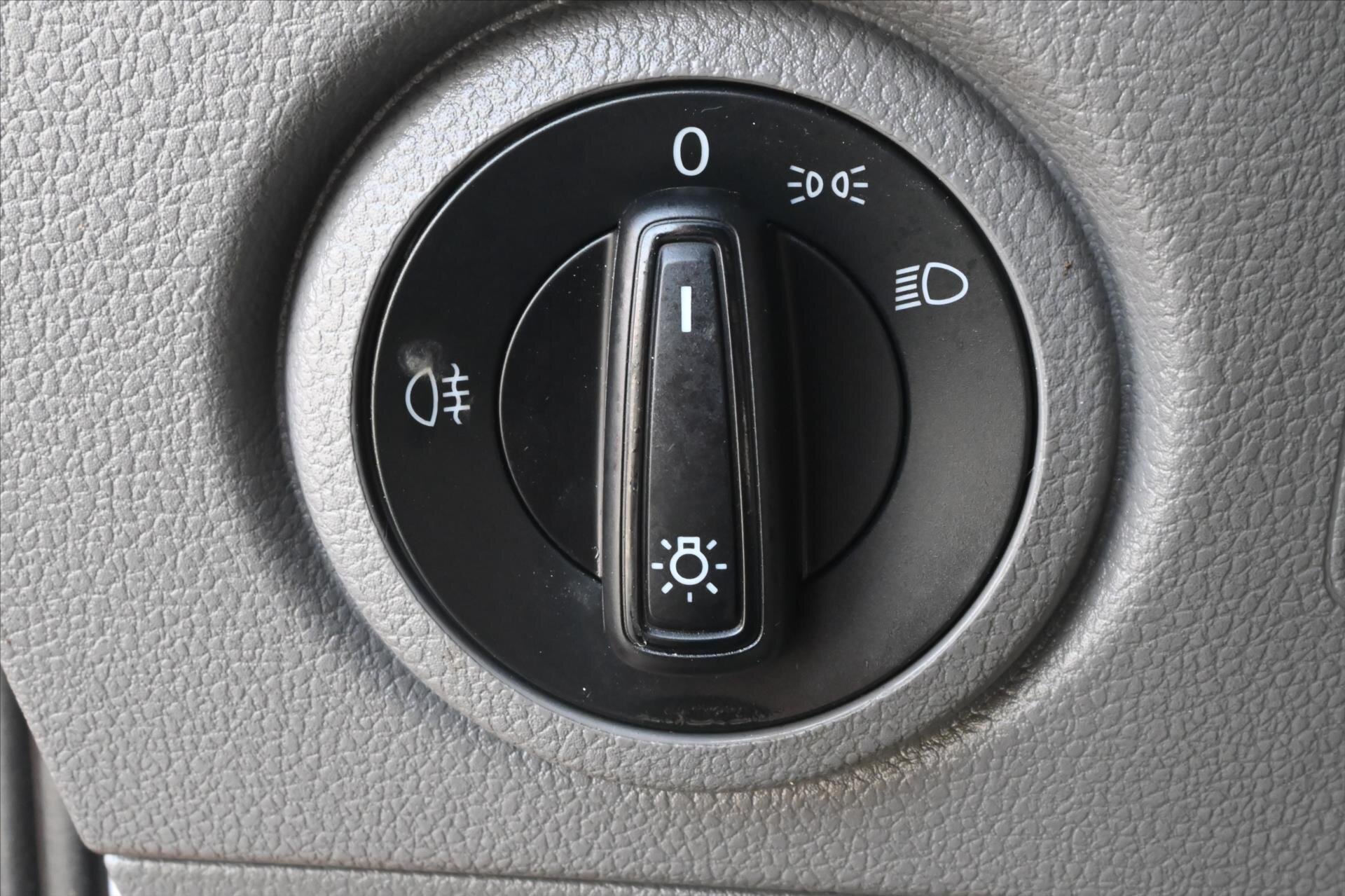 Volkswagen Crafter Skříň 2,0 l 103 kw